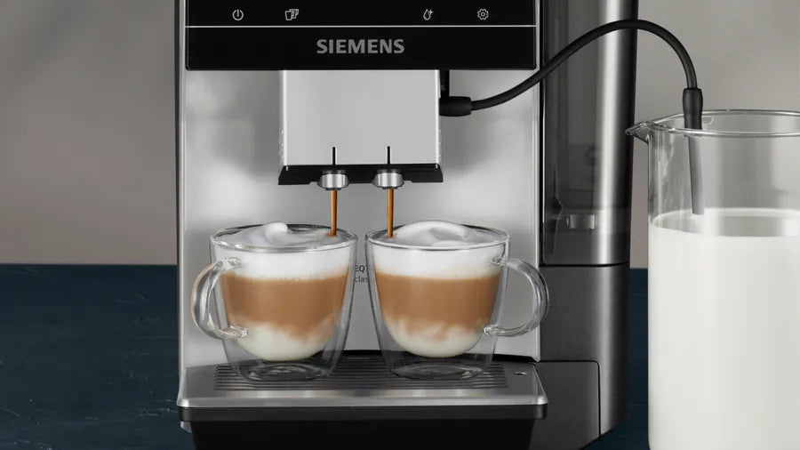 Siemens EQ700 TP715D47 Kaffeevollautomat – 19 bar, 2,4 l, 320 g, Silbergrau