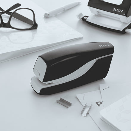 Leitz NeXXt WOW – Elektrischer Hefter, 10 Blätter, dauerhafte Klammern