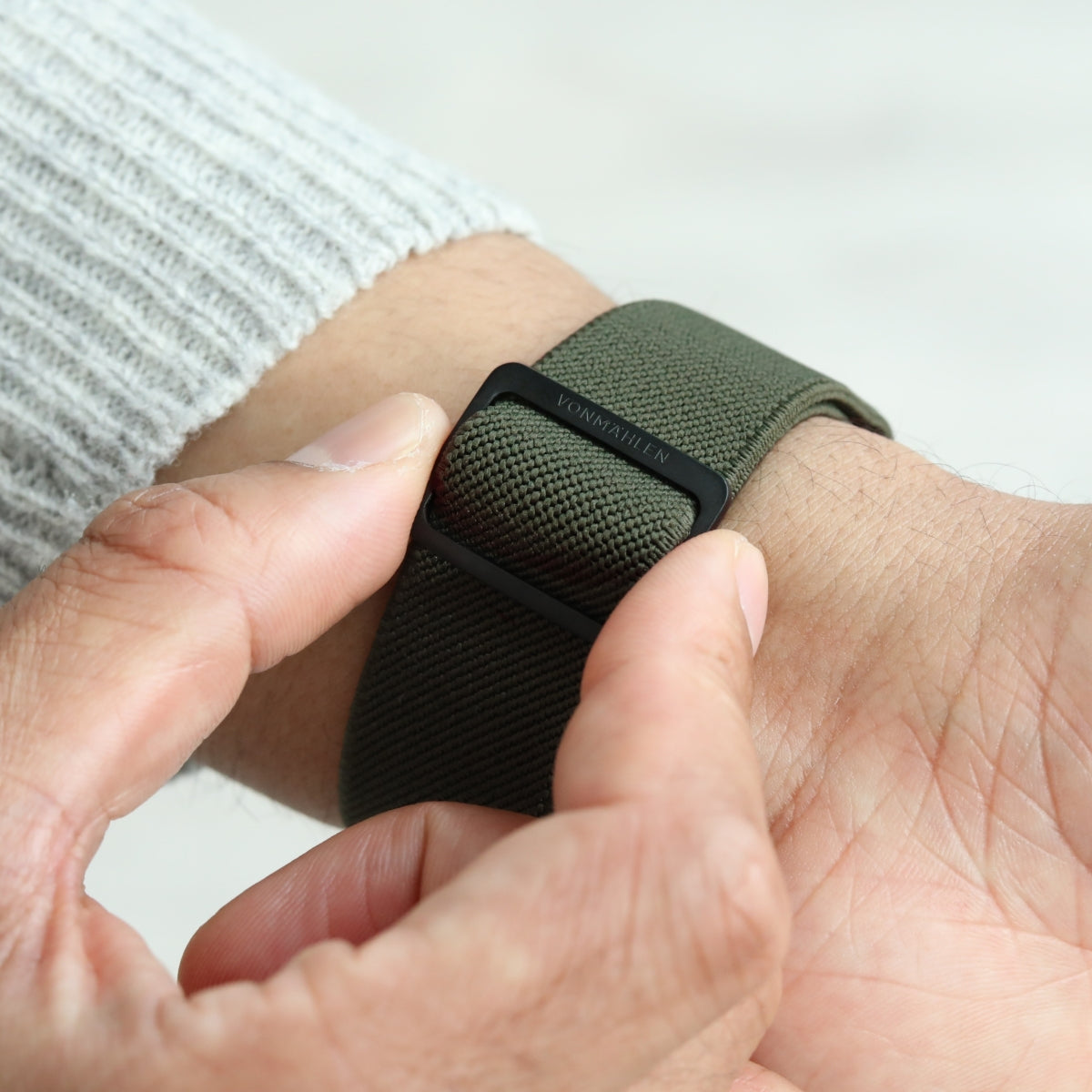 Vonmählen Classic Nylon Loop – Armband – für Apple Watch Ultra, Olive, Schwarz, One Size, Nylon
