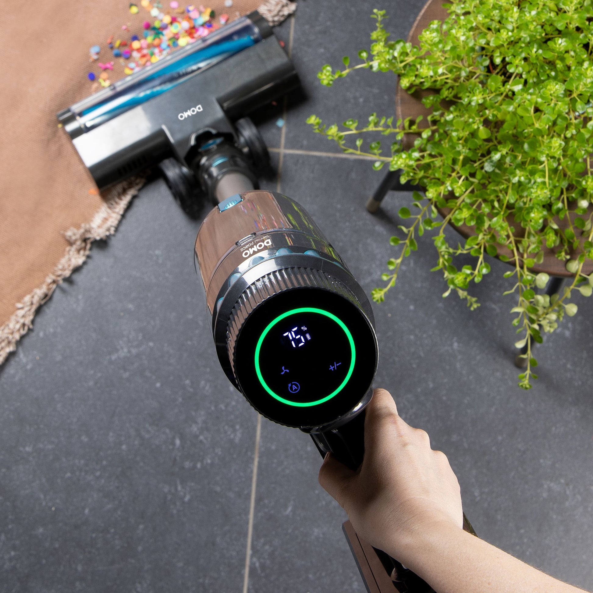 Domo Akkusauger DO244SV – 60 min, 0,8 l, Akkubetrieb, 30 V