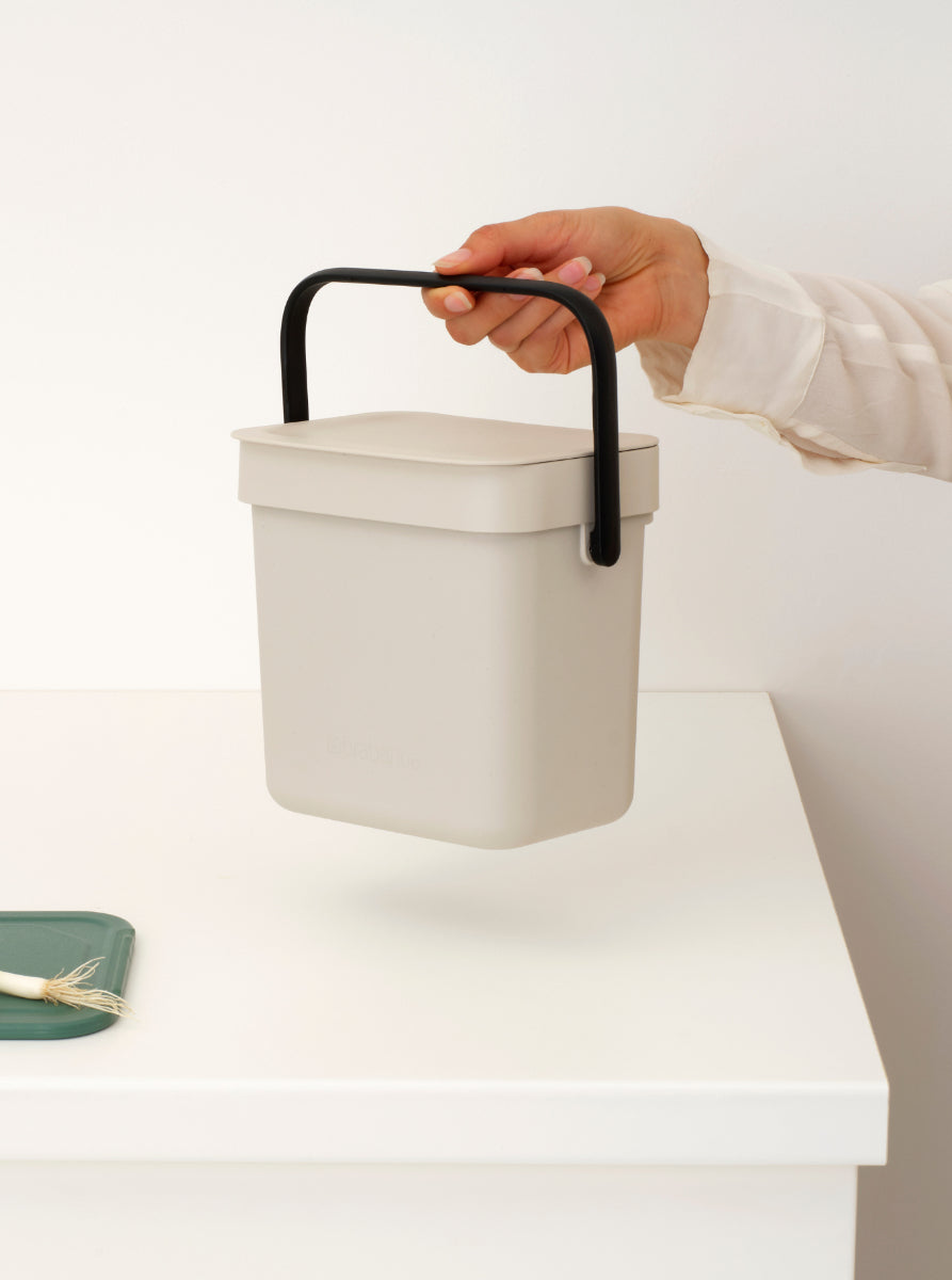 Brabantia Recyclingbox Sort & Go – 3 l – Kunststoff, rechteckig – beige