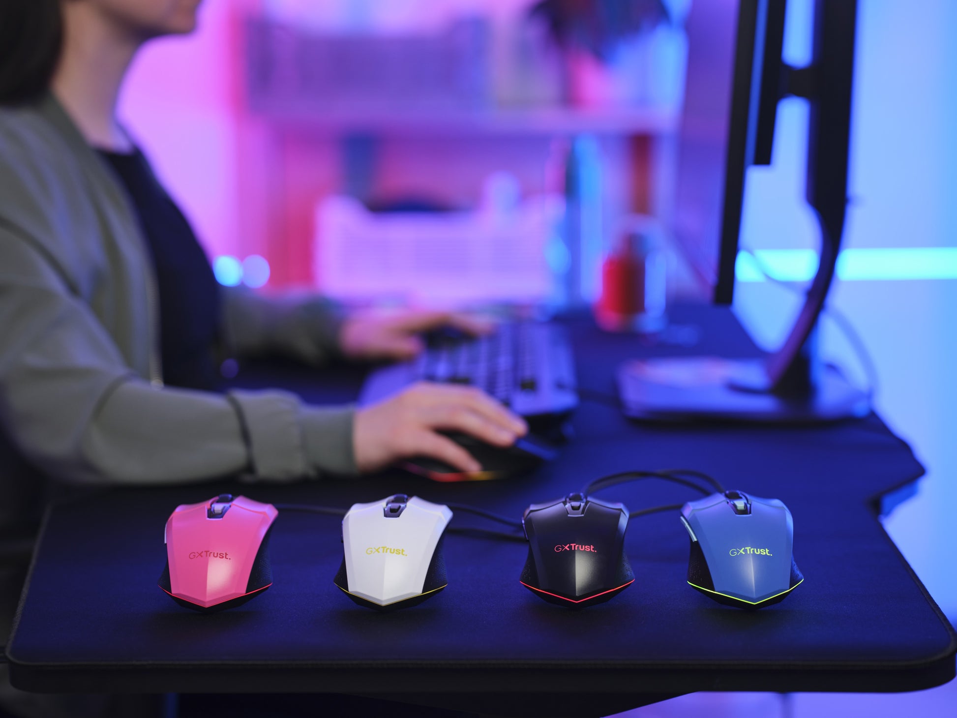 Trust GXT109 Felox – Gaming-Maus – Kabelgebunden (USB-A), 6400 DPI, RGB-Beleuchtung, beidhändig, Blau