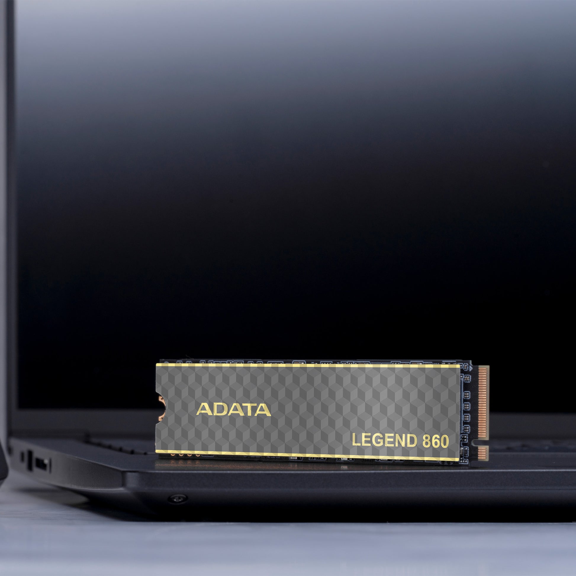 ADATA LEGEND 860 – 1 TB M.2 2280, PCIe 4.0 NVMe, 6000/4000 MB/s