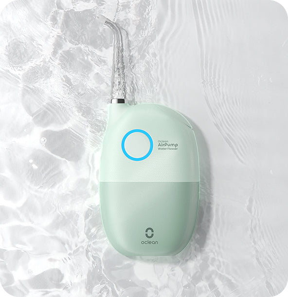Oclean Kabellose Munddusche A10 – IPX7 wasserdicht, Akku – 45 ml, 2 Düsen – Grün