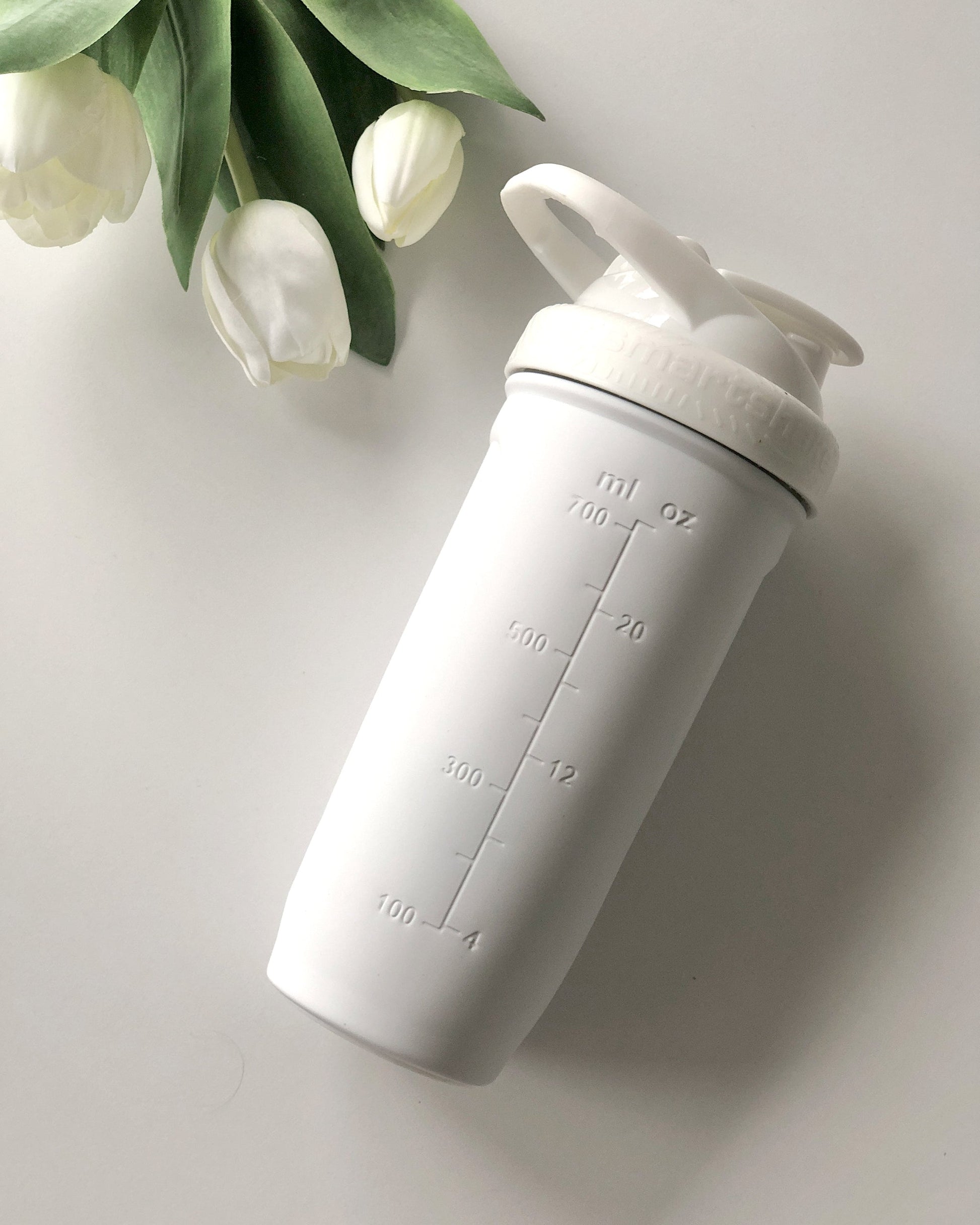 Smartshake Reforce Trinkflasche 900 ml – Kunststoff, Schraubdeckel, Weiss