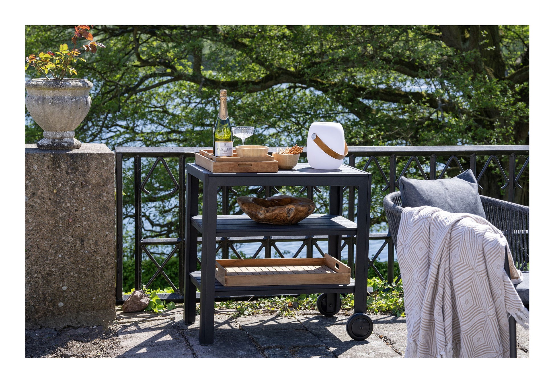 House Nordic Schale – Teakholz, Natur – Ø 40 × 12 cm