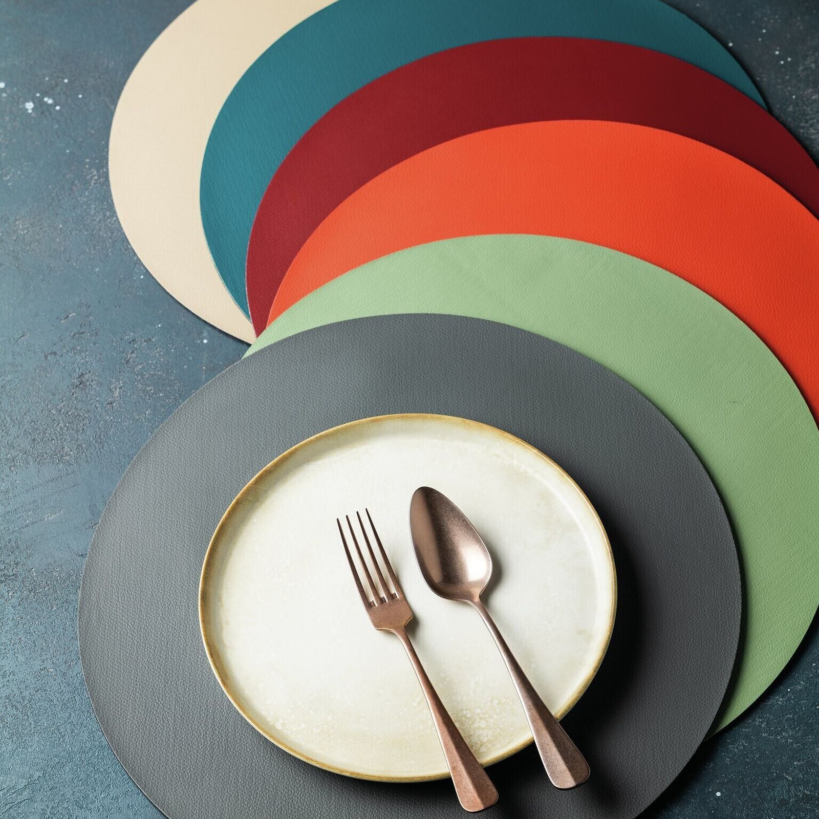 Arthur Krupp Tischset – rund, Kunstleder (PU), grau, Ø40 cm – 6er-Set