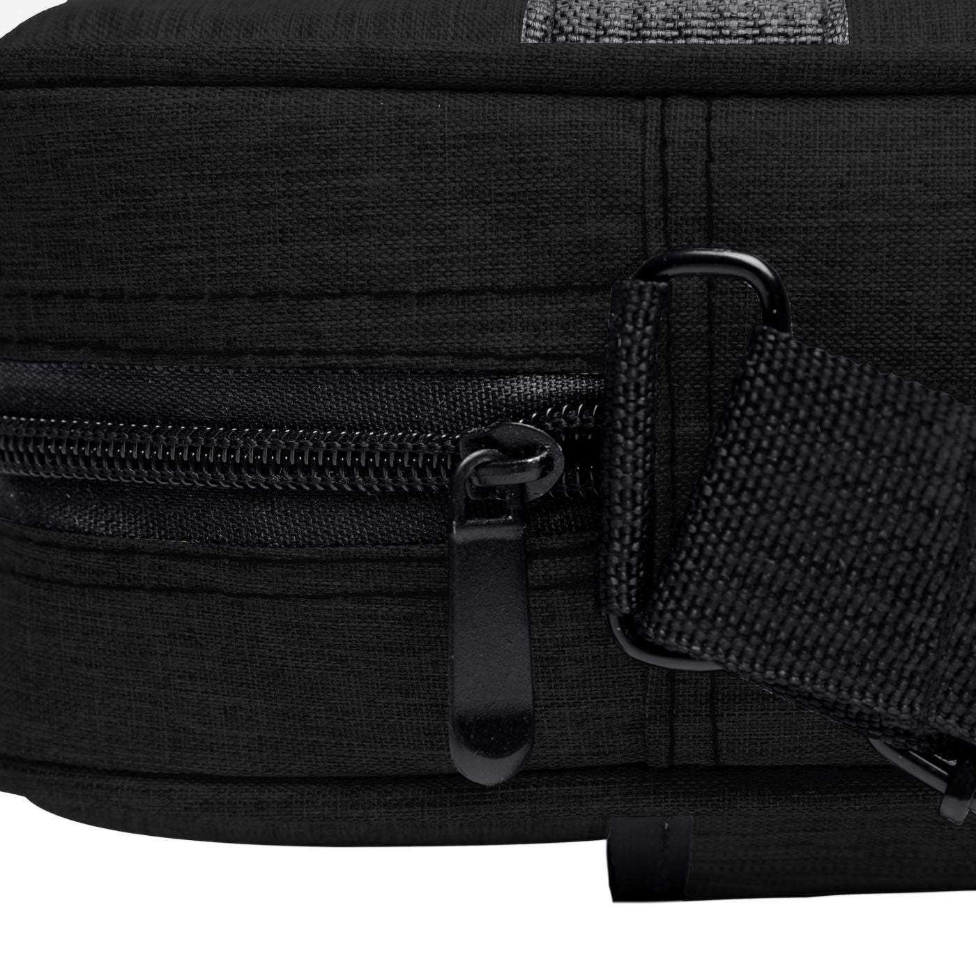 eSTUFF Notebook-Tasche für Notebooks bis 16" – Schultergurt, Trolley-Haltegurt – Schwarz