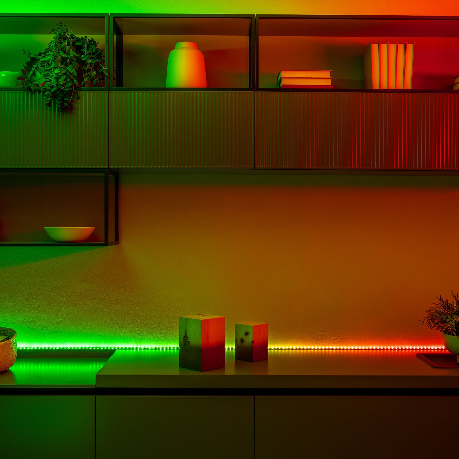 Twinkly LED-Strip 1,5 m – Erweiterung, RGB, WLAN/Bluetooth – für Twinkly Line – IP20 – 1 Stk. – Schwarz