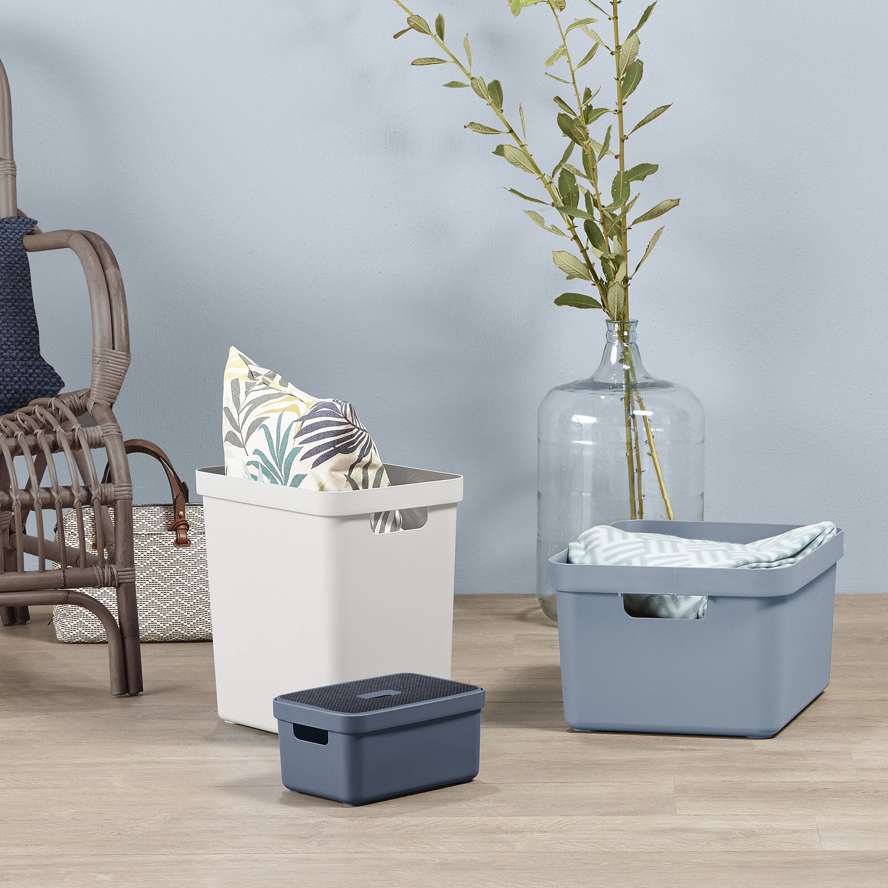 Sigma home Aufbewahrungsbox 5 L (ohne Deckel) – Kunststoff – Dunkelblau – mit Griff