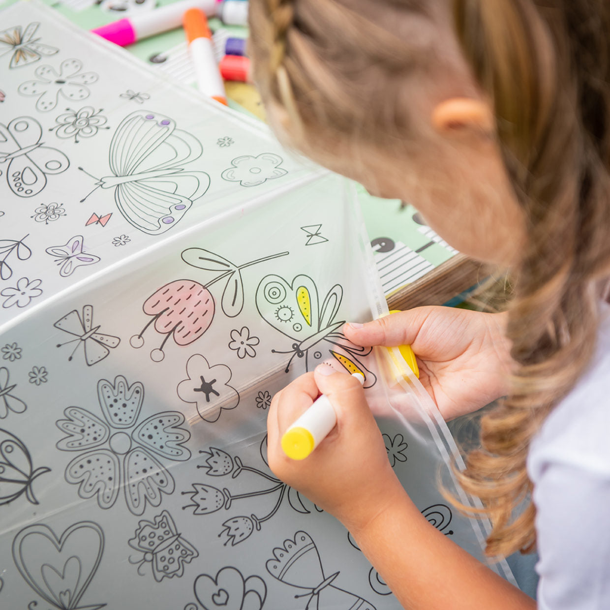 Esschert Design Kinderregenschirm – weiss/grün – Bastelset zum Ausmalen, mit Markern – EVA