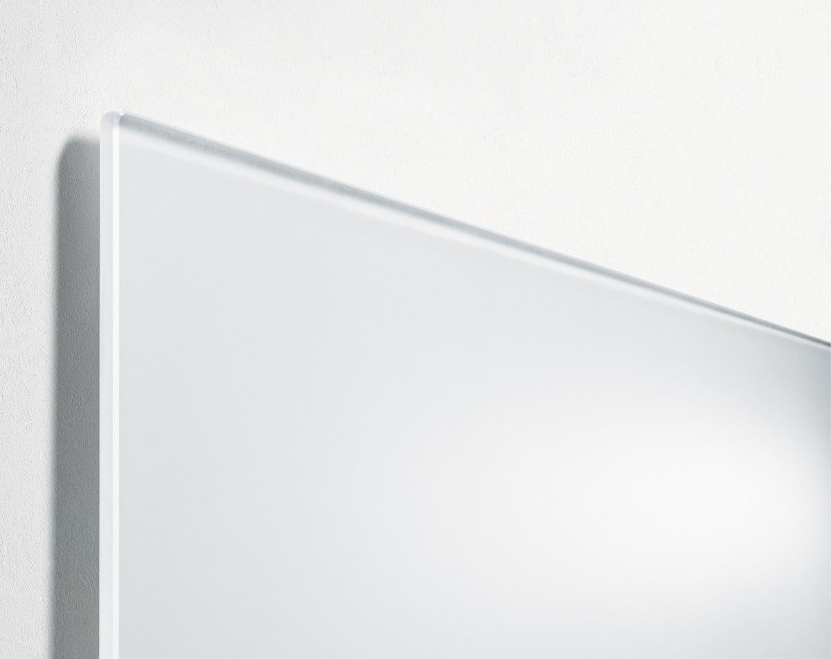 Sigel Whiteboard – 100 × 65 cm, Glas, magnetisch, Wandmontage, inkl. SuperDym-Magnetwürfel, Montagesatz