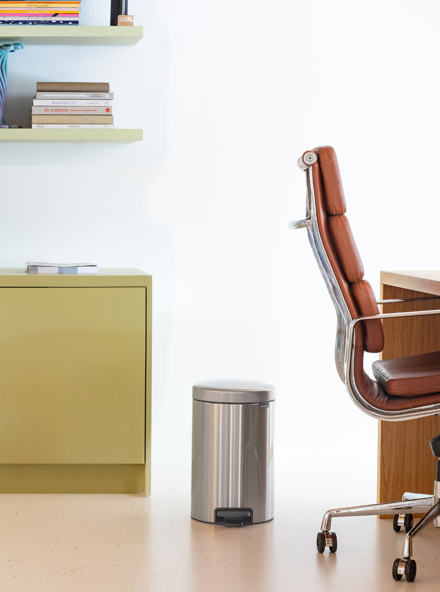 Brabantia NewIcon Treteimer – 12 l – Edelstahl, rund – Soft-Close