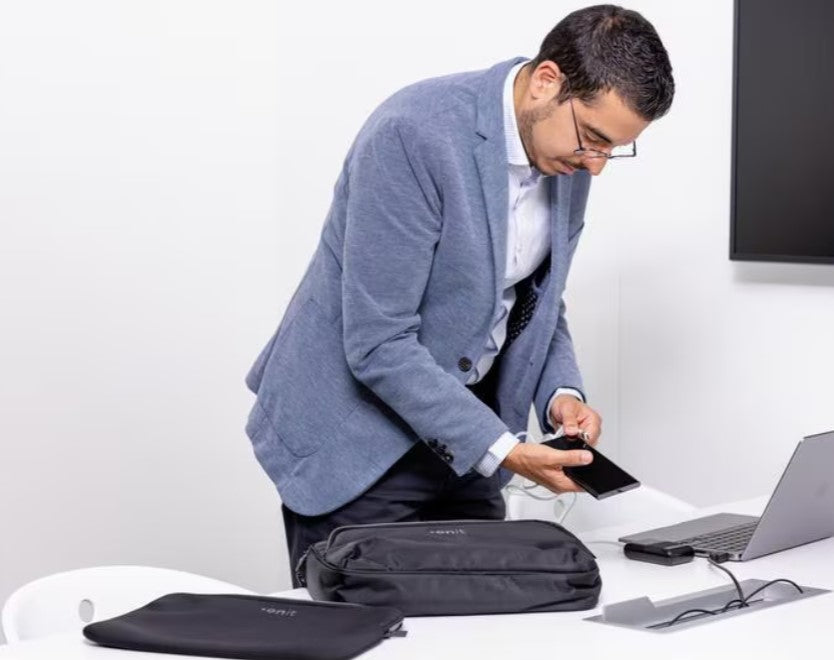 ONIT Notebook-Schutzhülle 13,3" – Schwarz