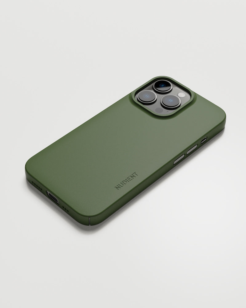 Nudient Thin Case – Backcover – für Apple iPhone 13 Pro, MagSafe, Recycling-Kunststoff, Pine Green