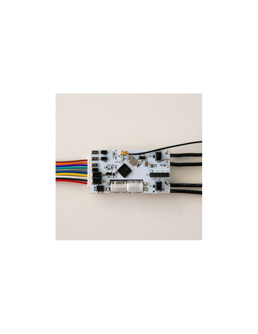 Shelly Plus Uni – Zubehör – WLAN, Bluetooth