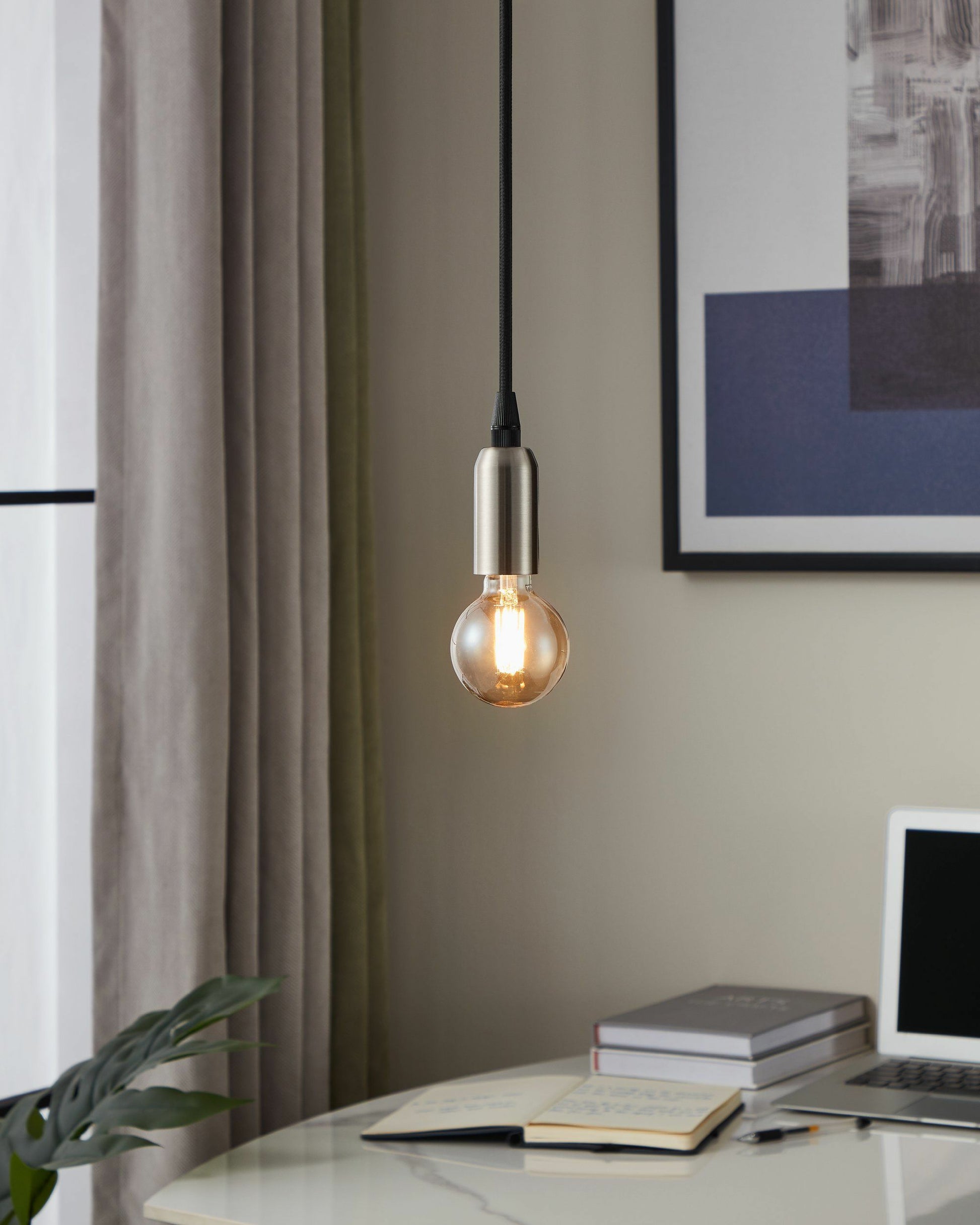 EGLO LED-Leuchtmittel E14 Globus G60 – Warmweiss 2200 K, 350 lm, 4 W – 1 Stk. – Glas