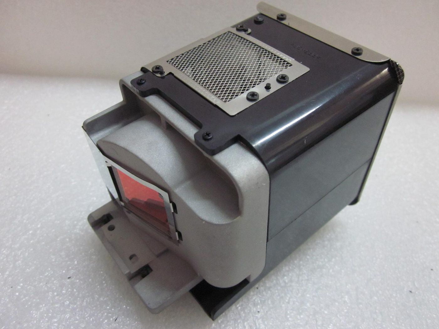 CoreParts Ersatzlampe – 230 W, 3000 h, für Mitsubishi HC3200/HC3200U/HC3800 und andere