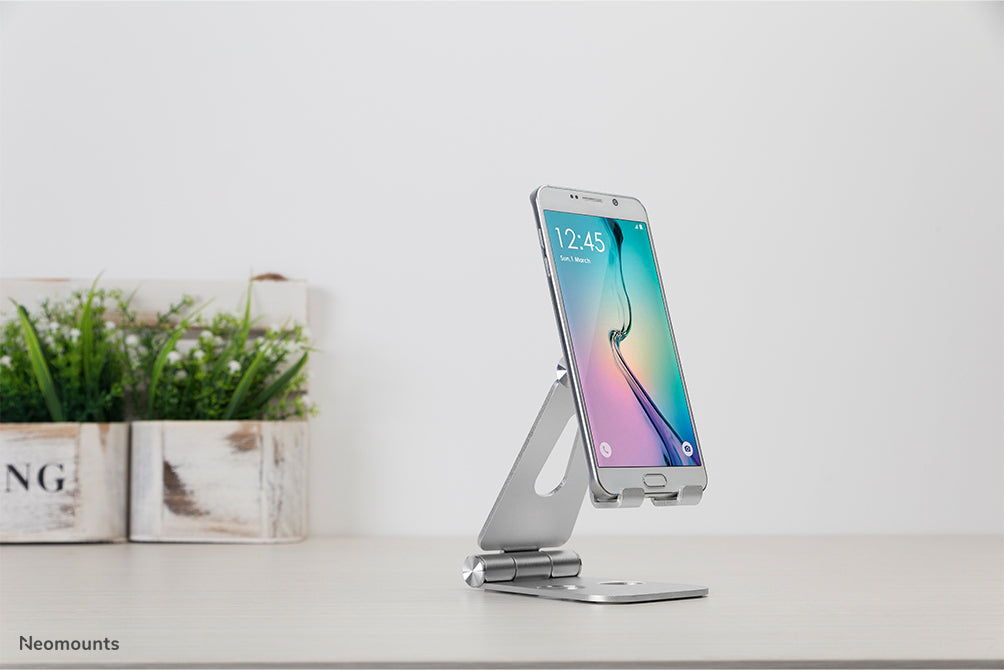 Neomounts Tischständer, faltbar, verstellbar – für Geräte bis 7" – Silber, Aluminium