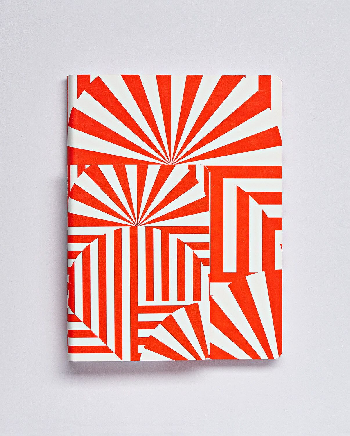 nuuna Notizbuch – 165 × 220 mm – 120 g/m² – Softcover, Fadenheftung, nummerierte Seiten – Rot/Weiss