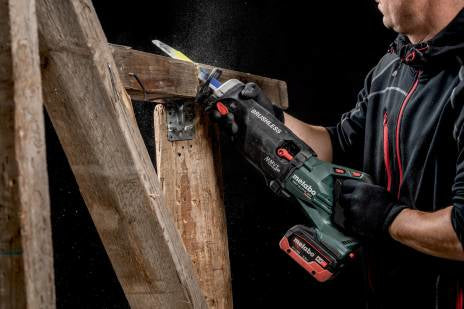 Metabo Säbelsäge SSEP 18 LTX BL MVT – 18 V (CAS) – Hub 32 mm – Solo – für Holz – Brushless