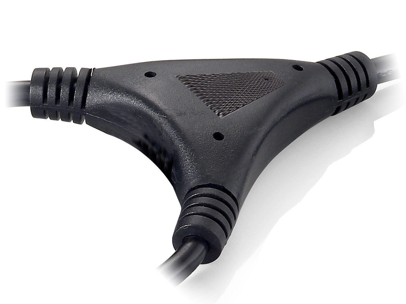 Equip Netzkabel, IEC C14 auf IEC C13, Y-Kabel, 230 V, 1,6 m, Schwarz