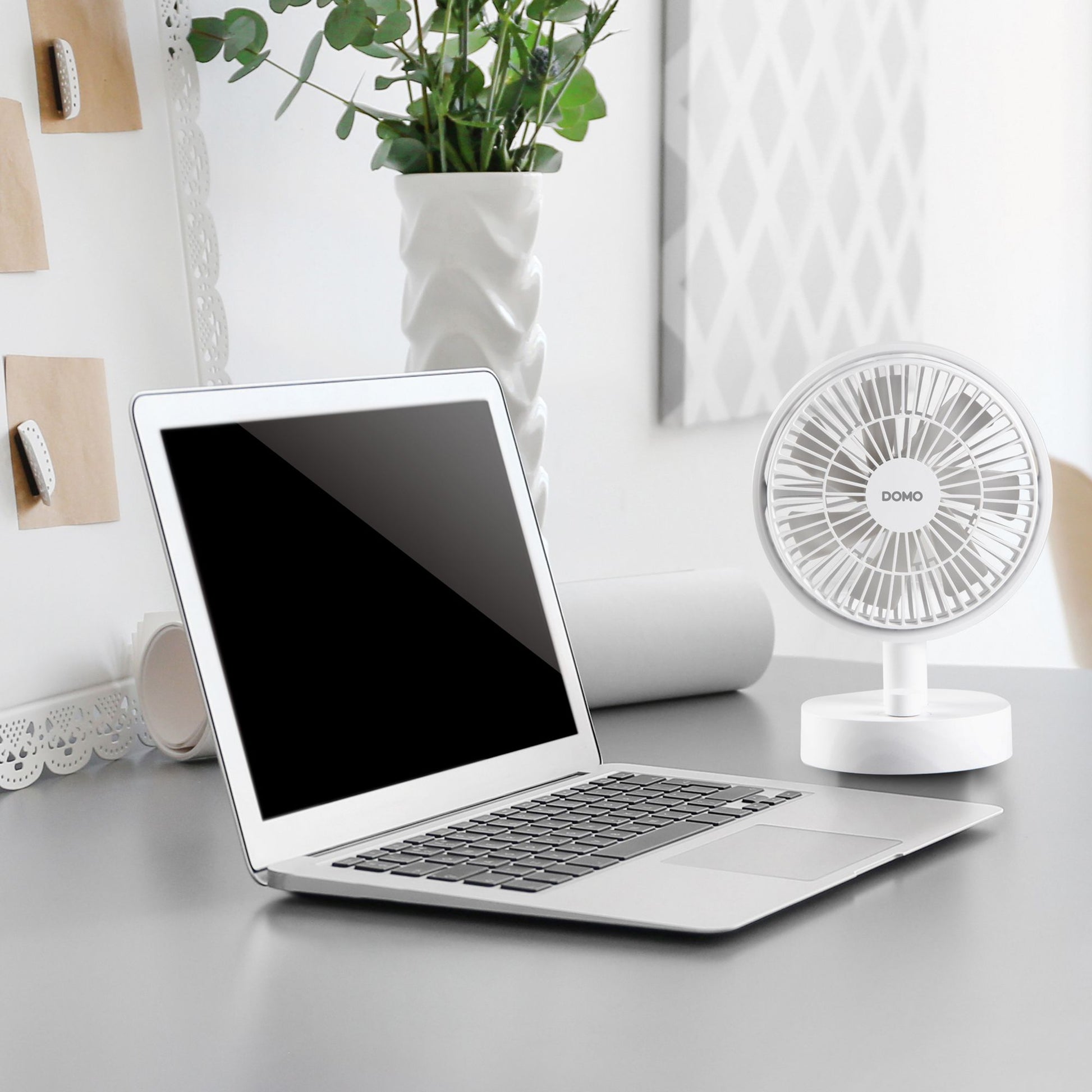 Domo Tischventilator DO8151 – 10 Stufen, oszillierend, 11 W, 20 dB(A), Weiss