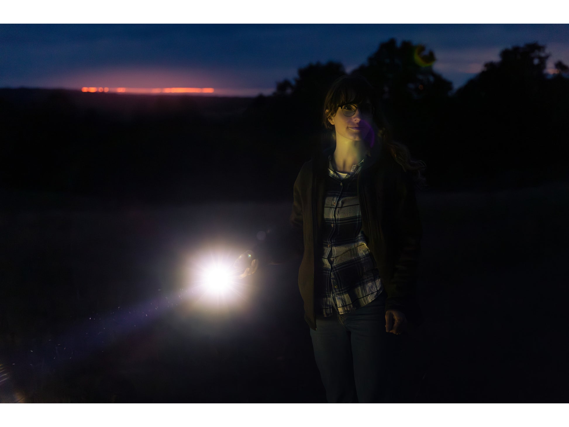 Sandberg Survivor Torch Powerbank 5000 Taschenlampe – 1200 lm, 500 m, IPX4 – Schwarz