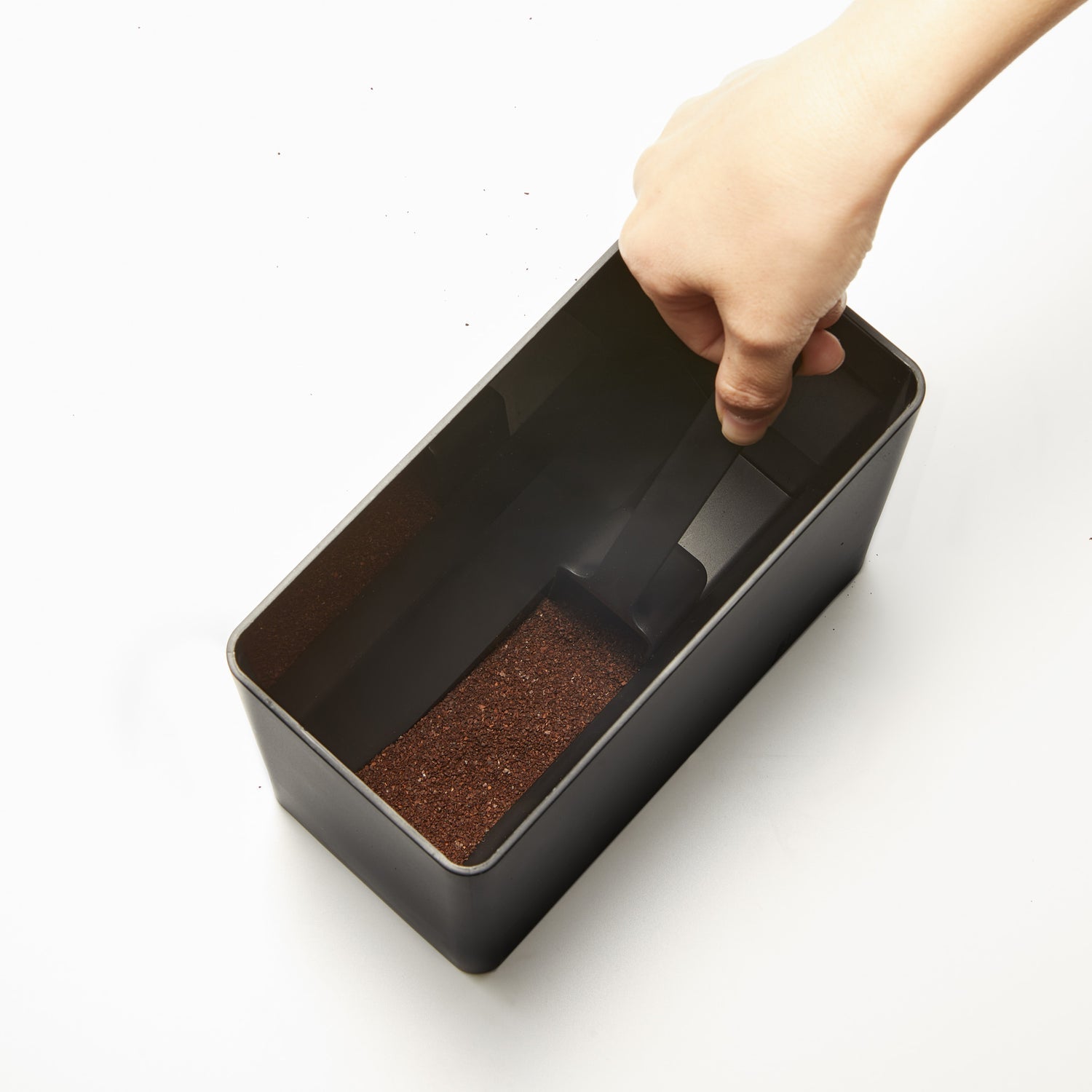Yamazaki Vorratsdose 1,6 l, 18,4 × 9,2 × 15,4 cm, Polypropylen (PP)/Silikon, Schwarz
