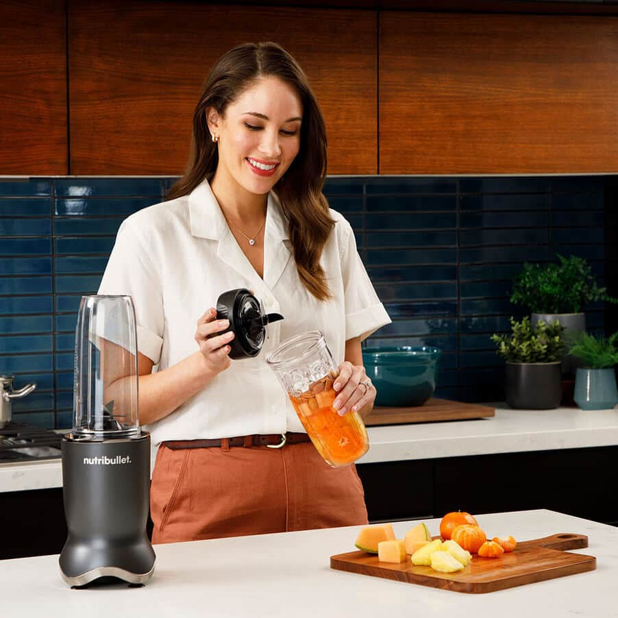 NutriBullet Smoothie-Mixer NB1206DGCC – 0,7 l, 1200 W, spülmaschinenfest – dunkelgrau/silber