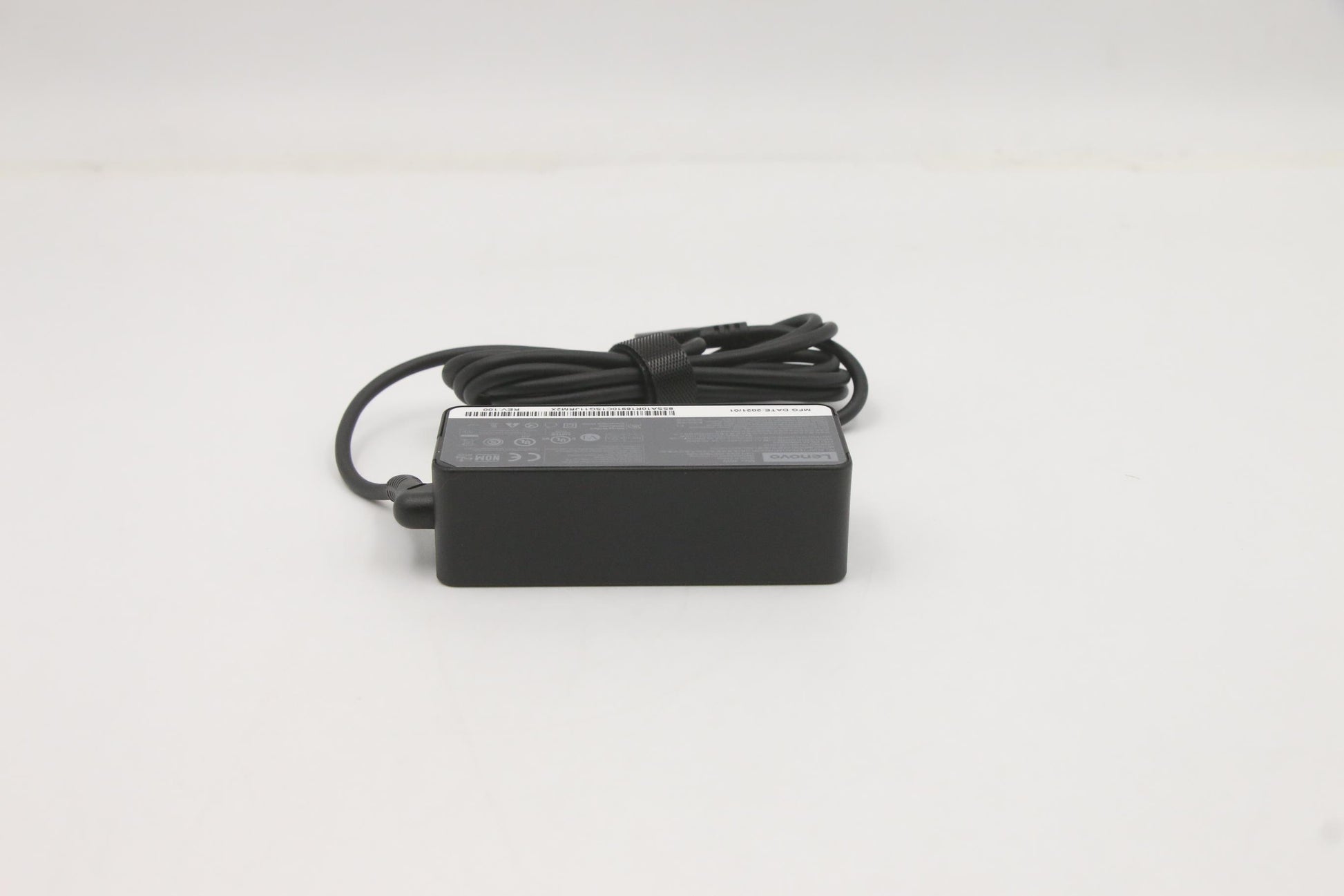 Lenovo 5A10W86243 USB-Ladegerät 45 W – USB-C×2 – für Lenovo-Laptops, schwarz