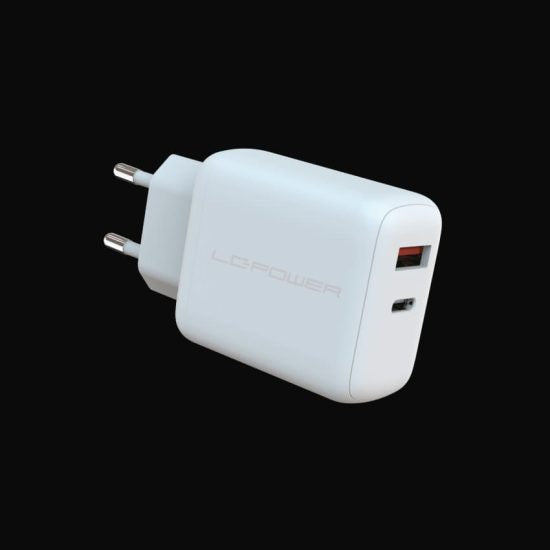 LC-Power LC-GAN-45 USB-Ladegerät 45 W – USB-C×1, USB-A×1 – PD 3.0, GaN – Weiss