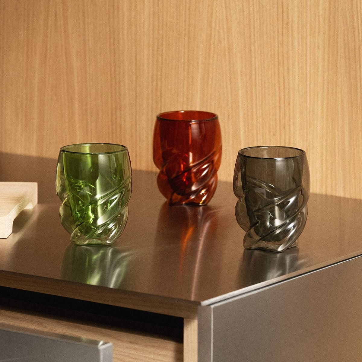 Bodum Pavina Paris Doppelwandglas – 0,27 l, Borosilikatglas, Grün, doppelwandig, 6-teilig