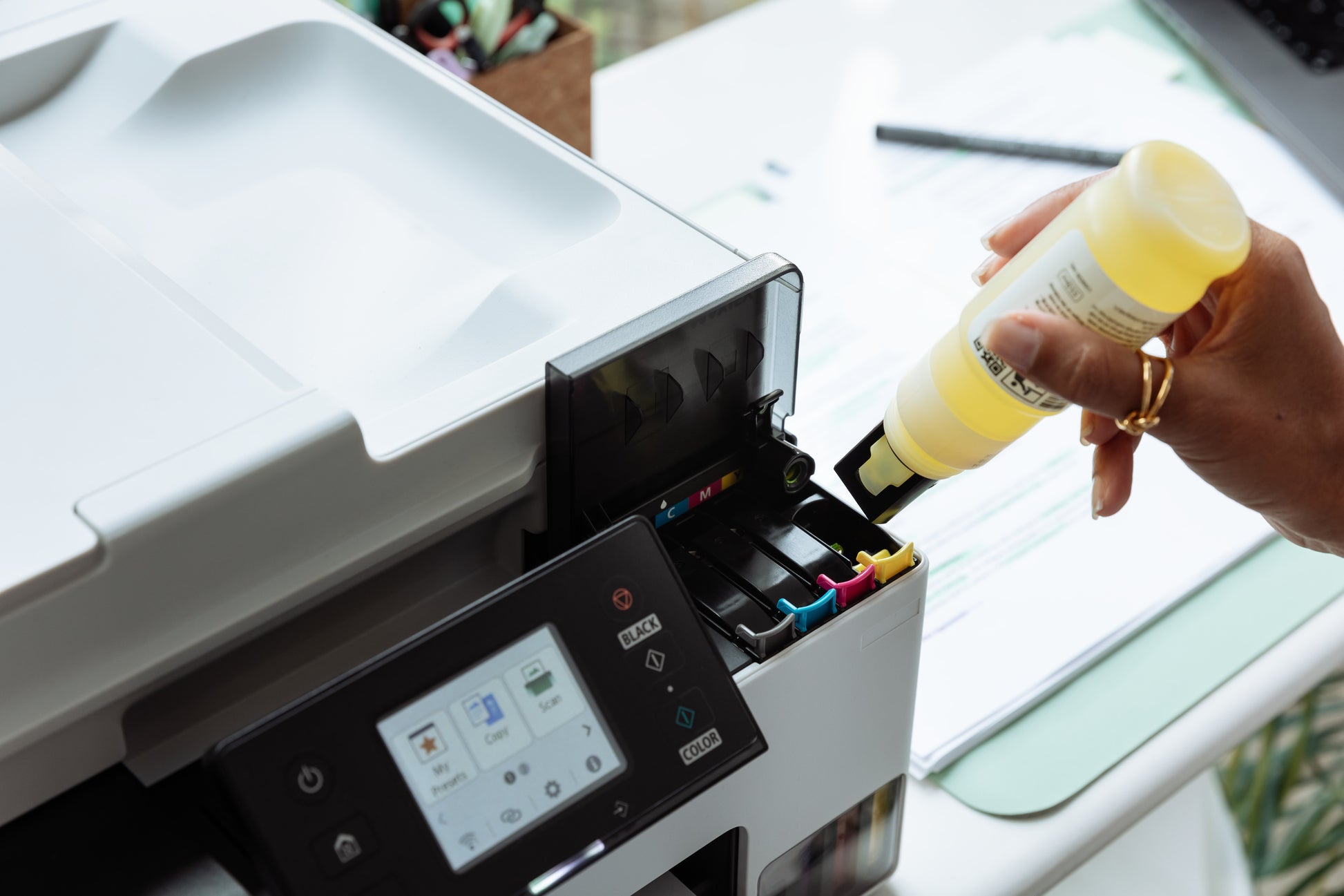 Canon MAXIFY GX2050 – Farbiges Tintenstrahl-MFP A4, 4-in-1 – USB/LAN/WLAN – Duplex – 15 ppm S/W, 10 ppm Farbe