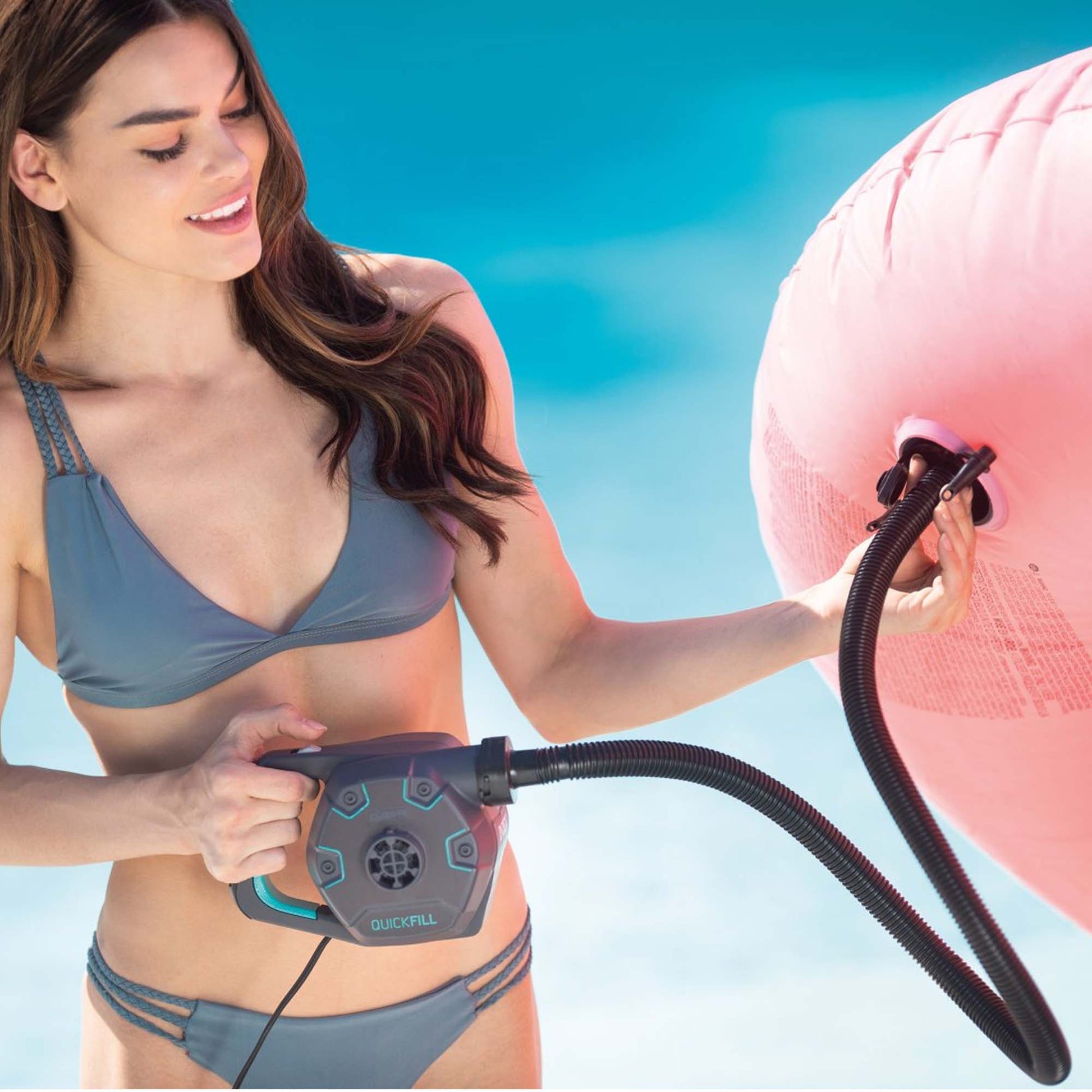 Intex Elektrische Pumpe Quick-Fill AC – 240 W – 1 100 l/min – inkl. 3 Verbindungsdüsen – für Schlauchboote