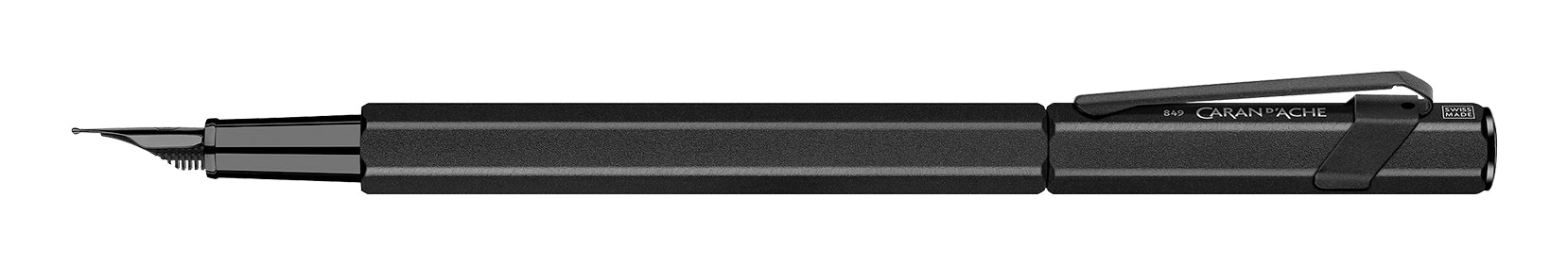 Caran d-Ache Caran d'Ache 849 Black Code – Füllfederhalter M Feder – Schwarz