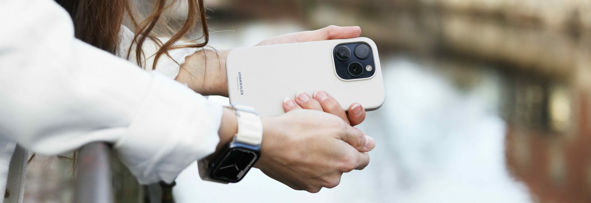 Vonmählen Backcover – für Apple iPhone 15 Plus, MagSafe, Silikon, Hellgrau