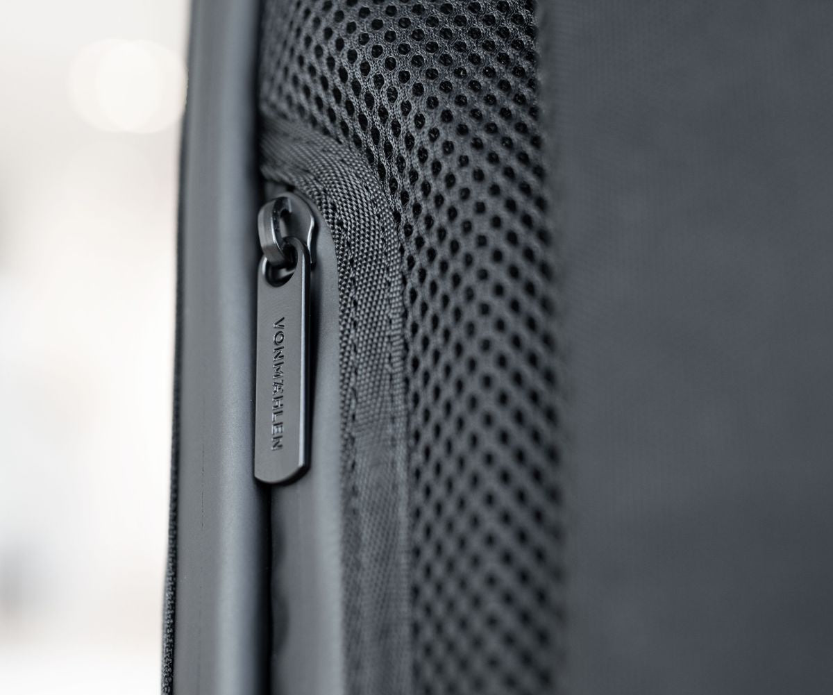 Vonmählen Horizon – Notebook-Rucksack – für 15,6"-Notebook, 20 l, Mikrofaserleder, schwarz, USB-Anschluss