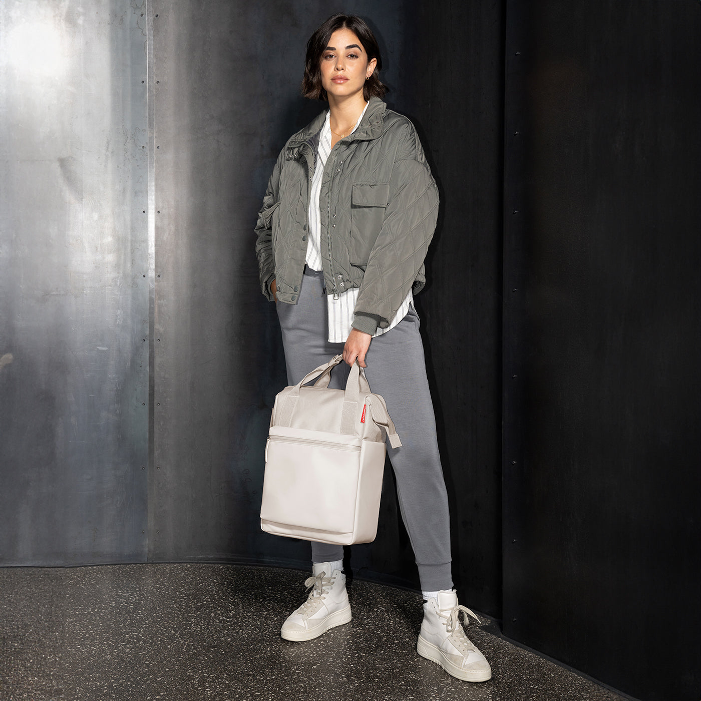Reisenthel Freizeit-Rucksack – 16 l, steingrau