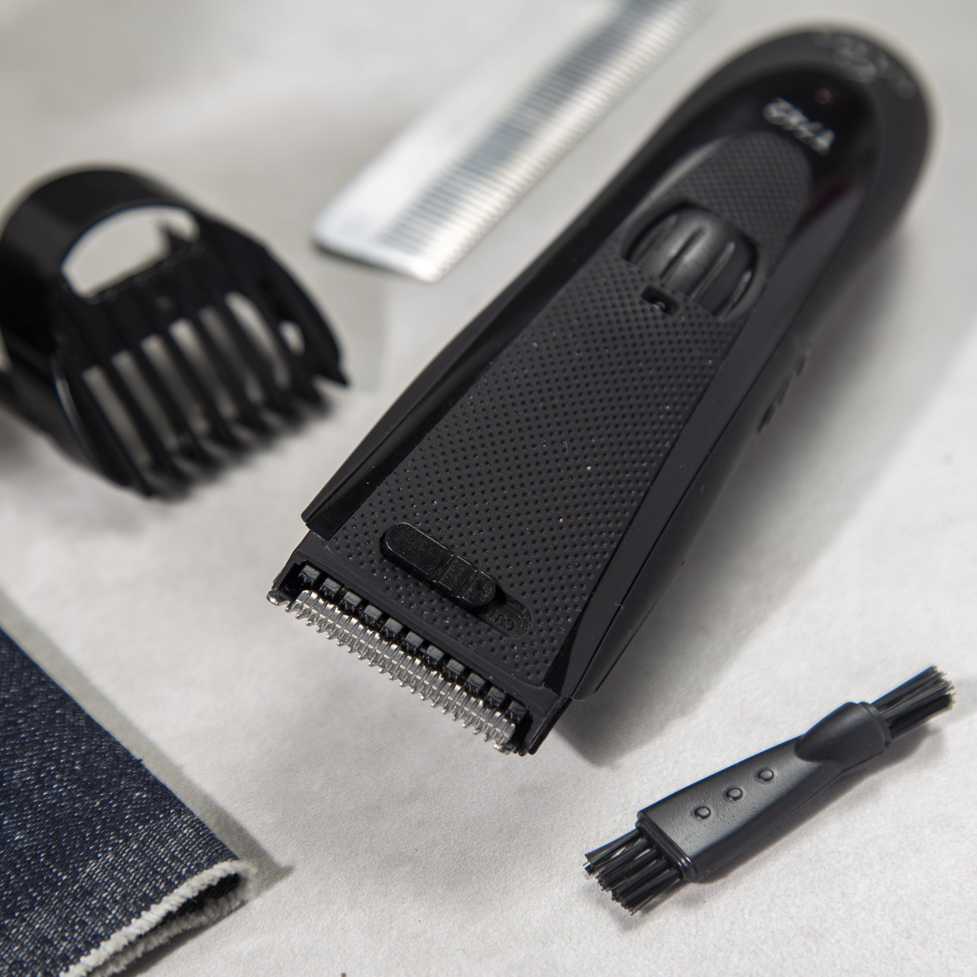 GA.MA Haarschneider T742 – Akku 45 min, 0,8–14,5 mm – Schwarz, Titanmesser