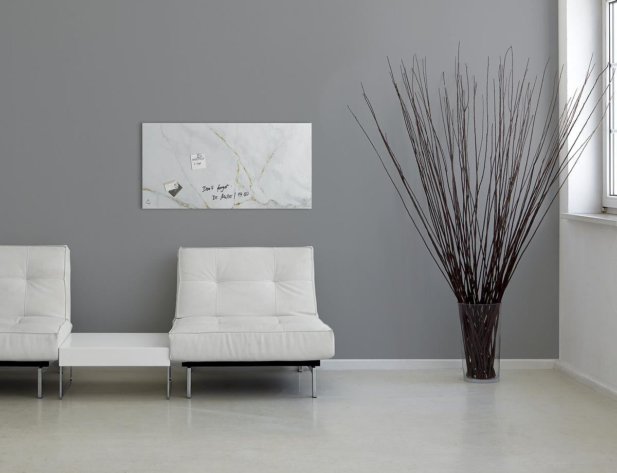 Sigel Whiteboard – 91 × 46 cm, Glas, magnetisch, Wandmontage, inkl. Magnetwürfel, Montagesatz