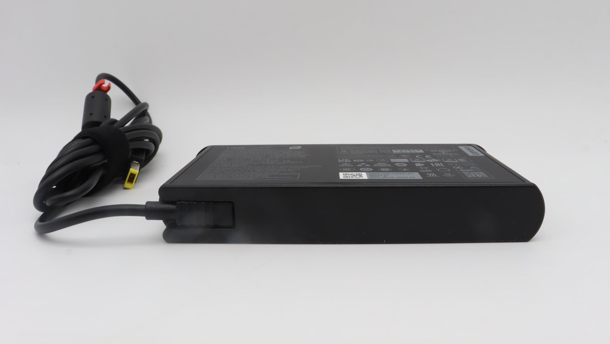 Lenovo 5A11K67849 Netzteil 170 W (20 V, 8,5 A) – für ThinkPad