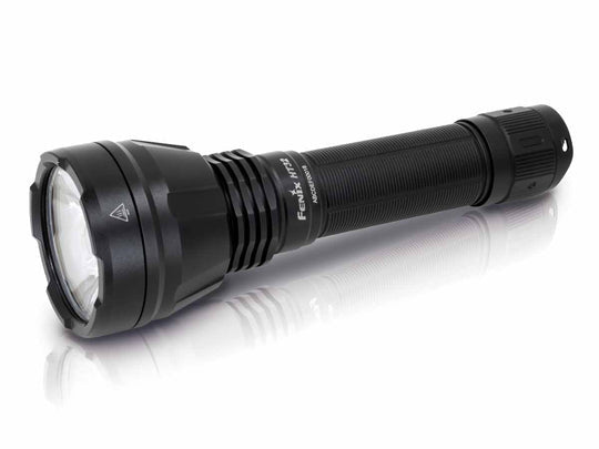 Fenix Taschenlampe HT32 – 2500 lm, 640 m, IP68, 4 Stufen, USB – Schwarz