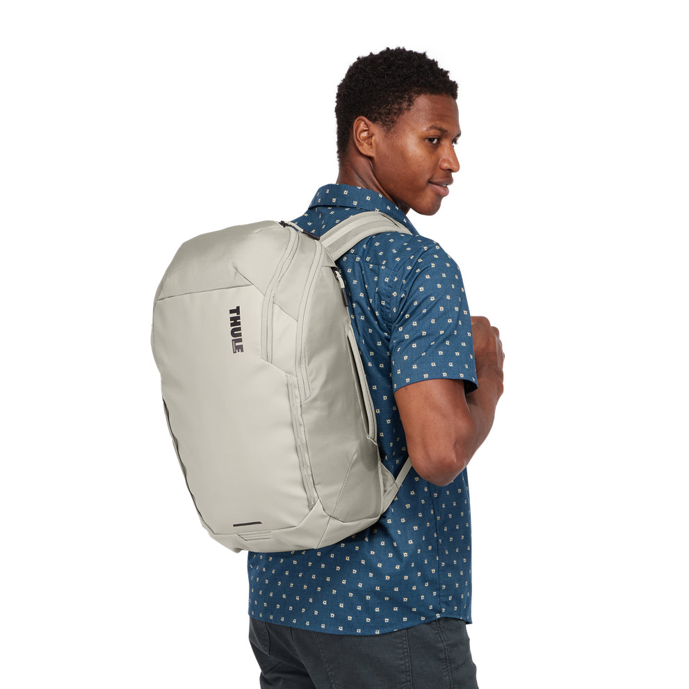 Thule Chasm – Freizeit-Rucksack – 26 l, recyceltes Material, grau