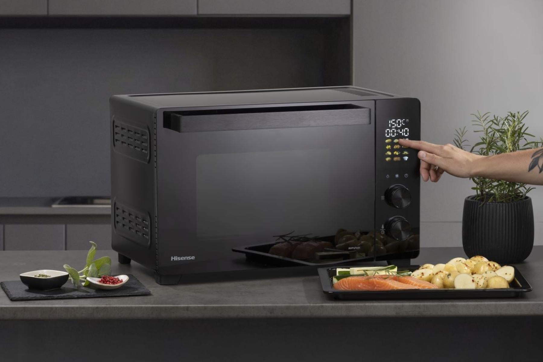 Hisense Mini Ofen HOM30AF – 30 l, 1800 W, Schwarz