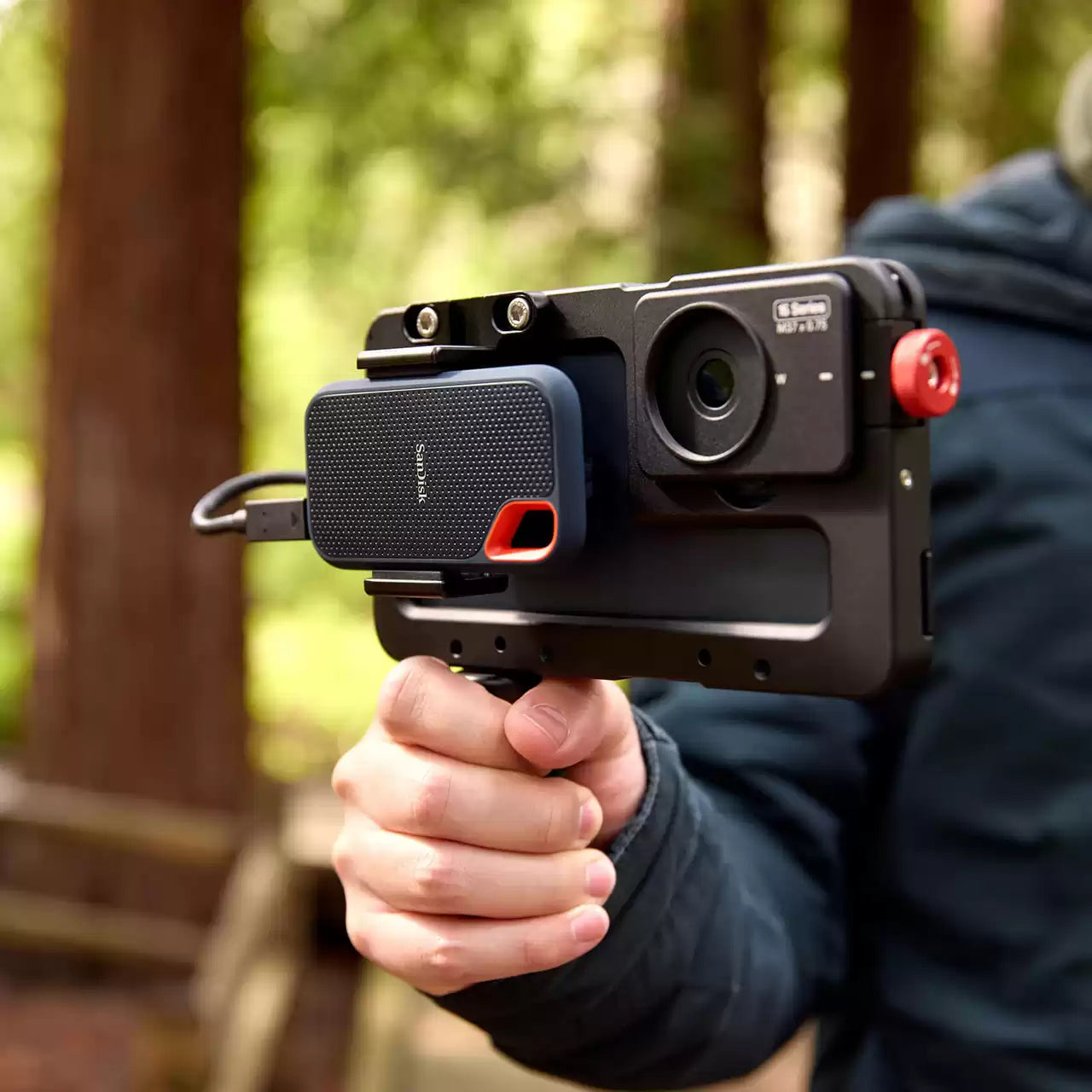 SanDisk BEASTGRIP iPhone 15 Pro Max Creator Kit – Foto-Griff – für iPhone 15 Pro Max – Schwarz