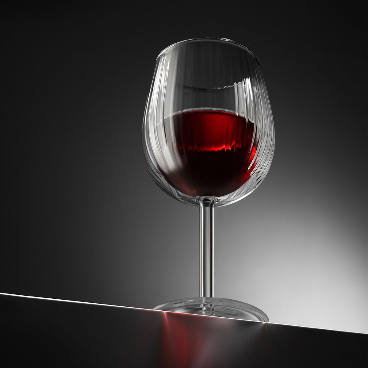 Bodum Douro Rotweinglas – 2er Set, 300 ml, Ø 8,0 cm, Borosilikatglas/Silikon, doppelwandig, spülmaschinenfest