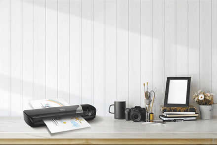 GBC Inspire+ Laminiergerät A4 – 2-Rollen, 75–125 µm, Kaltlamination, Aufheizzeit 4 Min., 250 mm/min, schwarz
