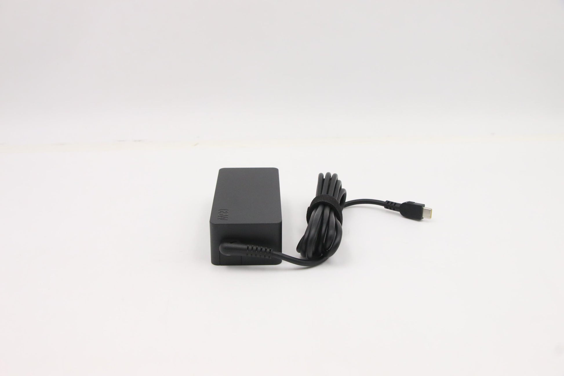 Lenovo 5A10W86251 USB-Ladegerät 65 W – PD – Schwarz