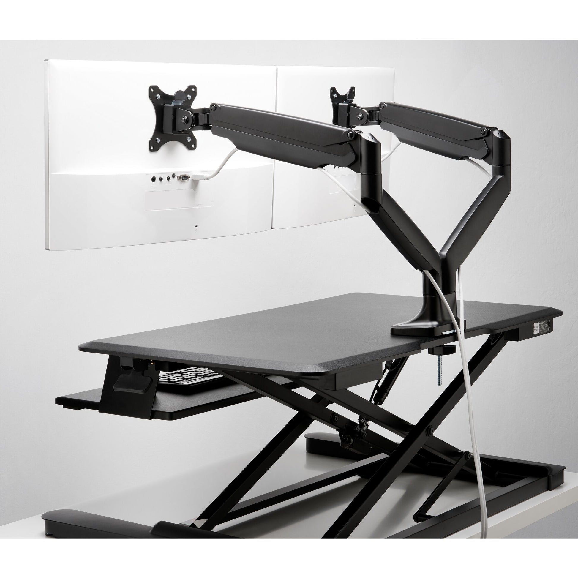 Kensington One Touch SmartFit – Monitorarm, 2 Monitore, Tischklemme, bis 34", VESA 75 × 75/100 × 100 mm, 9 kg